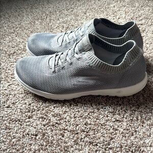 Skechers Light Gray Knit Casual Shoes